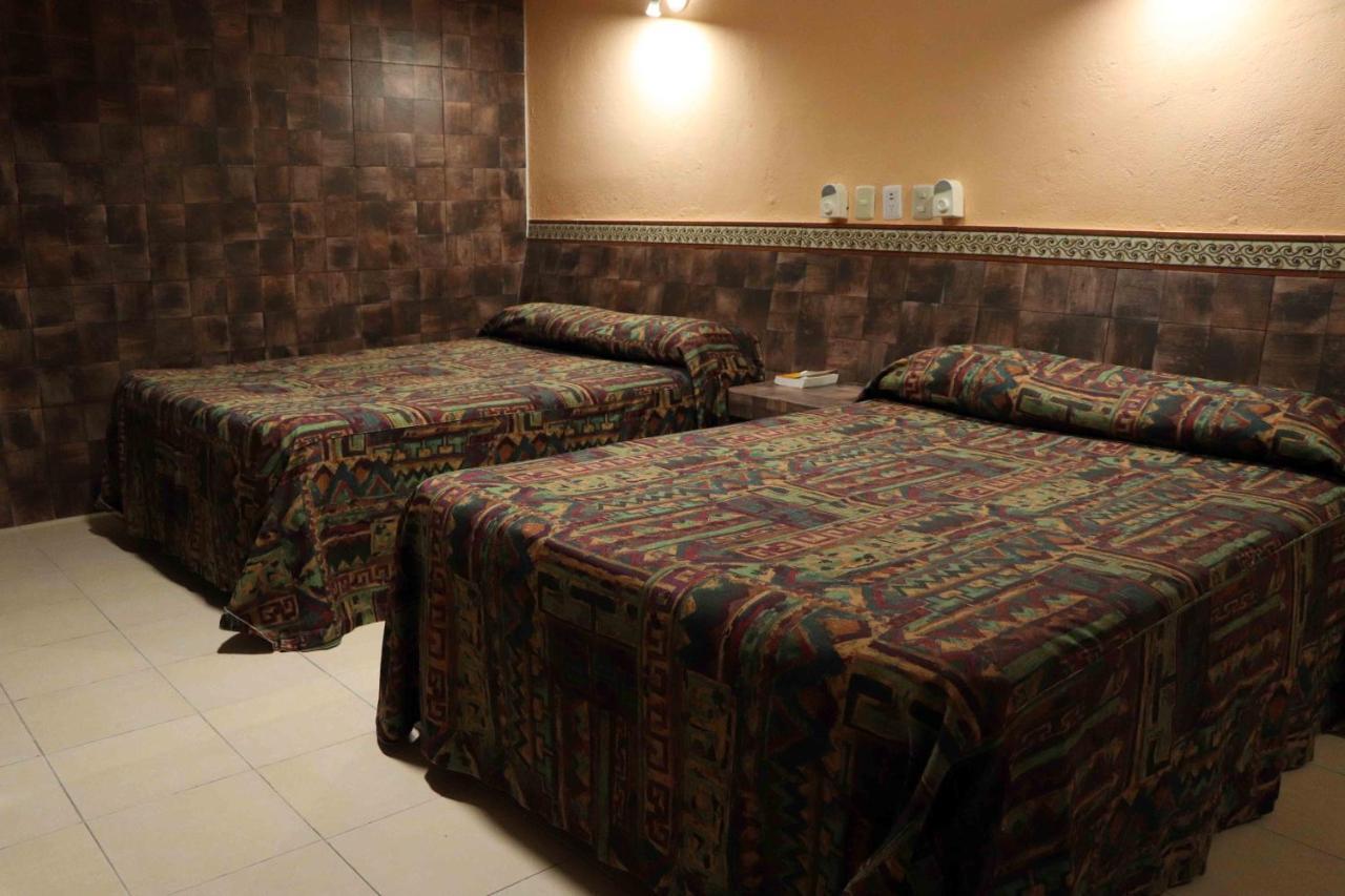 Hotel Quinta Avenida Palenque Buitenkant foto