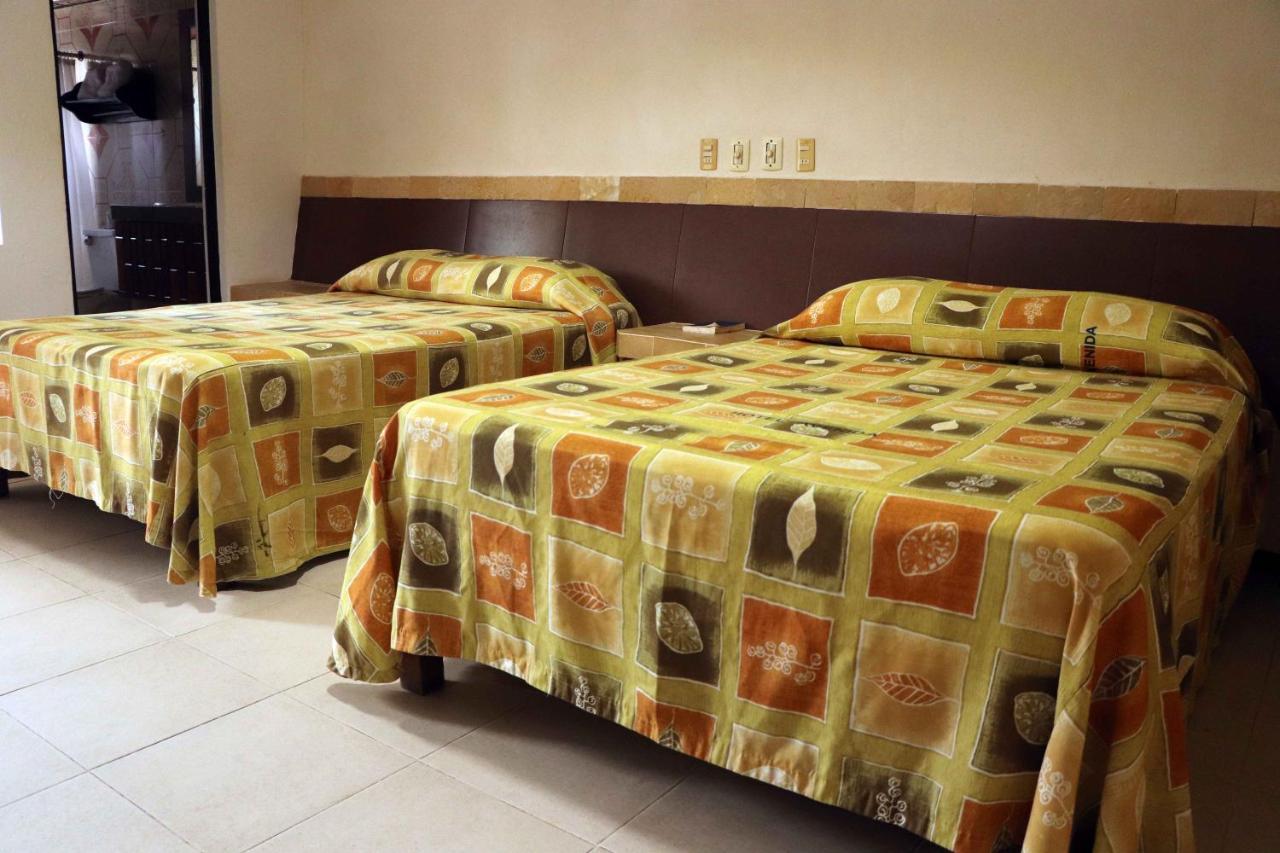 Hotel Quinta Avenida Palenque Buitenkant foto